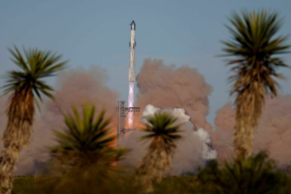 SpaceX hadde testoppskyting nummer sju av selskapets gigantiske Starship-rakett torsdag.