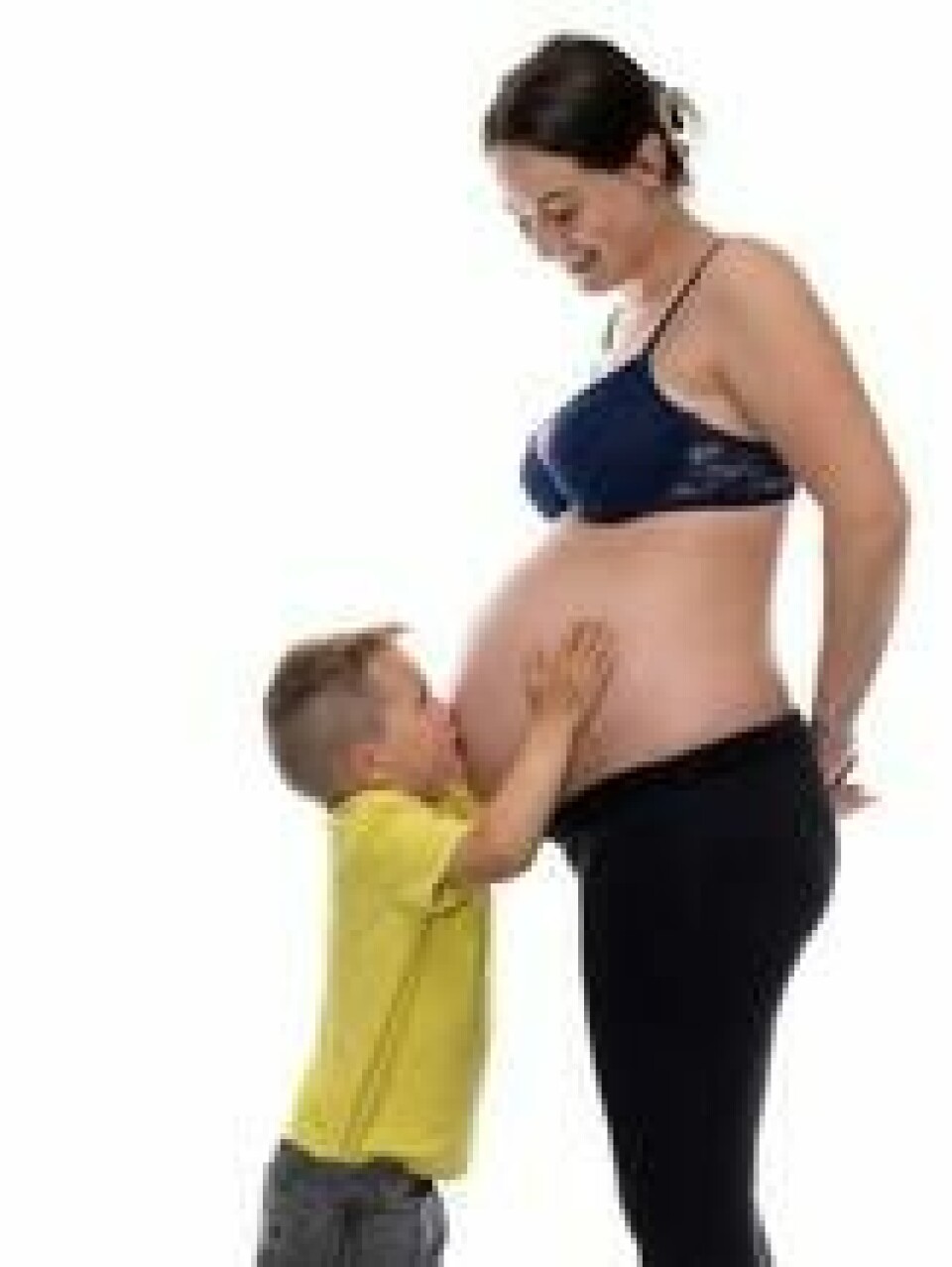 Gravid Marit Ebeltoft sammen med eldstemann. Gravid Marit Ebeltoft sammen med eldstemann. Foto: Privat
