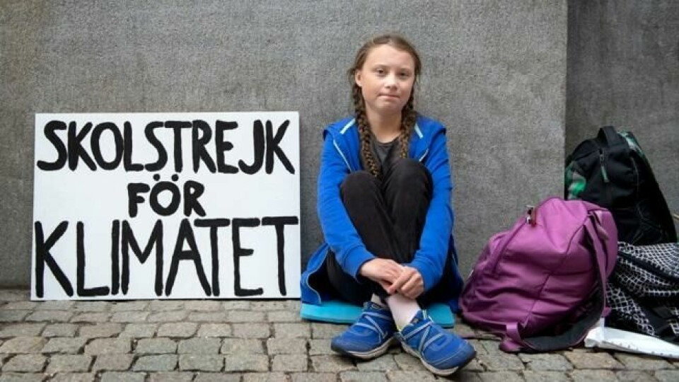 22. august i fjor er 15 år gamle Greta Thunberg i streik fra skolen, hun sitter utenfor Riksdagen i Stockholm, og tenker å fortsette med det helt frem til valget. Foto: Jessica Gow/TT NYHETSBYRÅN / NTB scanpix 22. august i fjor er 15 år gamle Greta Thunberg i streik fra skolen, hun sitter utenfor Riksdagen i Stockholm, og tenker å fortsette med det helt frem til valget. Foto: Jessica Gow/TT NYHETSBYRÅN / NTB scanpix