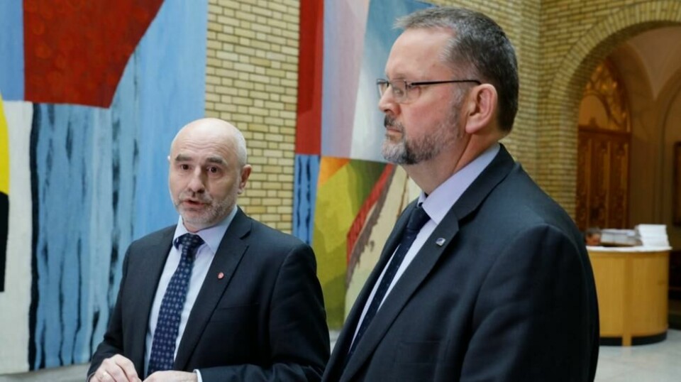 Lederen av kontroll- og konstitusjonskomiteen på Stortinget, Dag Terje Andersen (Ap), sammen med Svein Harberg (H),