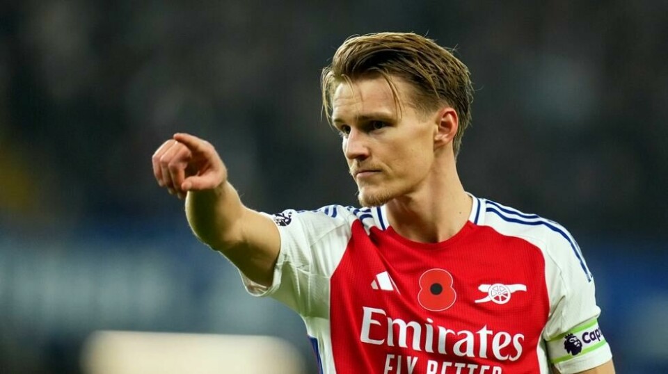 Arsenals Martin Ødegaard på Stamford Bridge søndag. Foto: Kirsty Wigglesworth / AP / NTB.