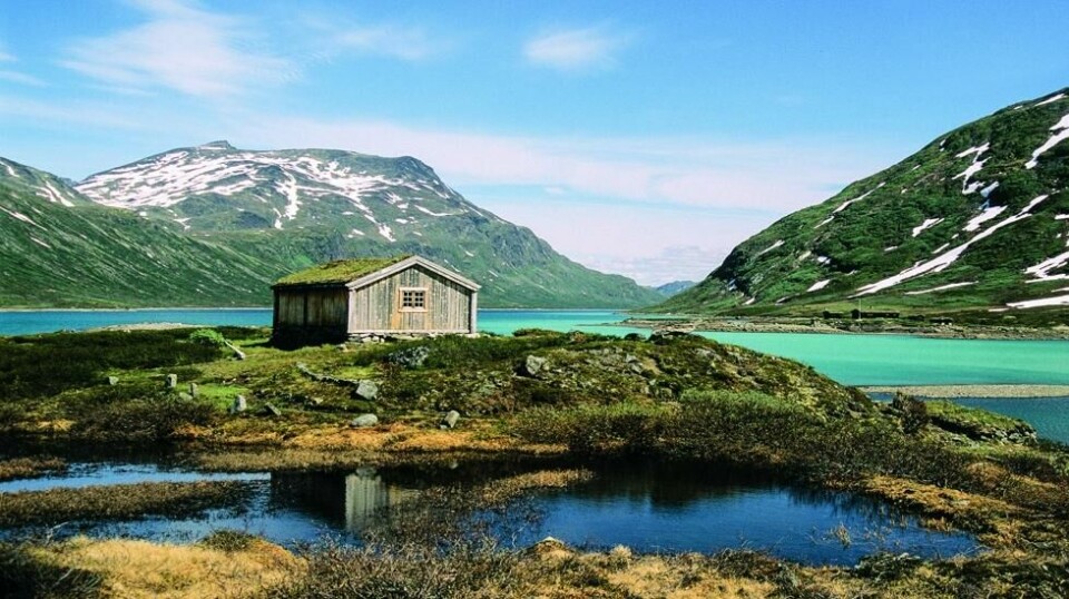 Helberghytta ble åpnet i 1993 for å dele den lange ruta mellom Rjukan og Kalhovd i to mer håndterlige etapper. Foto: Per Roger Lauritzen