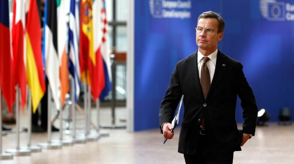 Sveriges statsminister Ulf Kristersson presenterte mandag regjeringens nye strategi for nasjonal sikkerhet. Her ankommer han et EU-toppmøte i Brussel i juni.