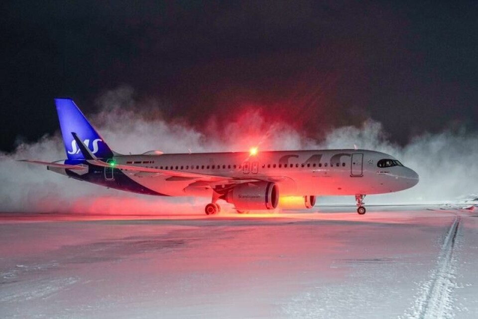 Et fly fra SAS på vei til gate på Oslo Lufthavn Gardermoen. Foto: Cornelius Poppe / NTB