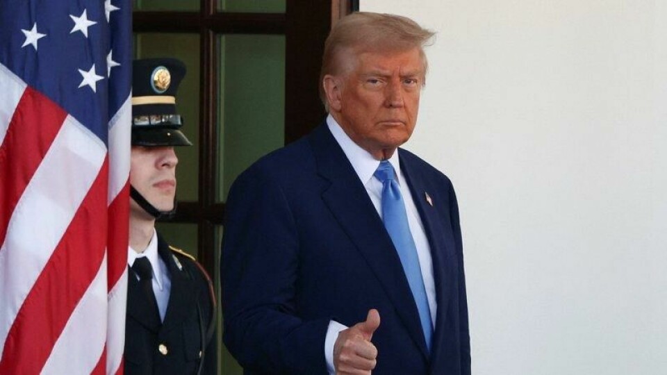 Donald Trump kom med uttalelsen mandag kveld norsk tid.