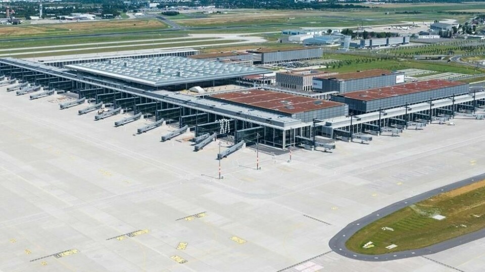 Berlin Bradenburg flyplass står klar til åpning, ni år på etterskudd.