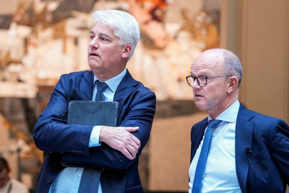Sjeføkonom Øystein Dørum (t.v.) og NHO-sjef Ole Erik Almlid (t.h.) i vandrehallen etter at finansminister Trygve Slagsvold Vedum (Sp) presenterte statsbudsjettet for 2025 i Stortinget mandag. Foto: Javad Parsa / NTB Sjeføkonom Øystein Dørum (t.v.) og NHO-sjef Ole Erik Almlid (t.h.) i vandrehallen etter at finansminister Trygve Slagsvold Vedum (Sp) presenterte statsbudsjettet for 2025 i Stortinget mandag. Foto: Javad Parsa / NTB