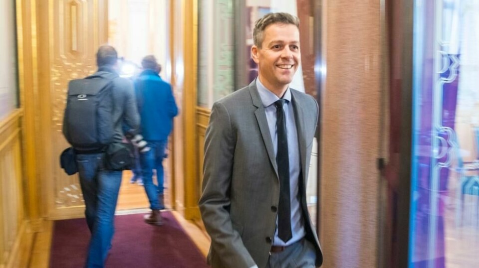 SUVERENITET: KrF-leder Knut-Arild Hareide er imot å legge Norge under EUs energibyrå ACER. Vil han likevel bevilge 55 millioner til formålet i statsbudsjettet for 2018?