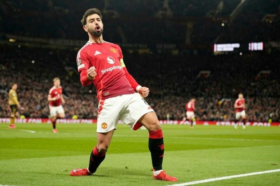 Bruno Fernandes var den store spilleren med hattrick da Manchester United slo ut Real Sociedad.