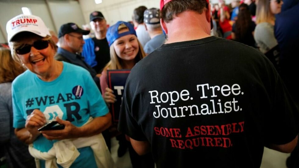 MEDIENE FIKK SÅ CAPSEN PASSET: – Jeg har selv fulgt blant andre The New York Times i denne valgkampen, og opplevde den som særdeles propagandistisk mot Trump, sier medieforsker og telolog Geir Magnus Nyborg. Her er en Trump-tilhenger i Minnesota sist helg.