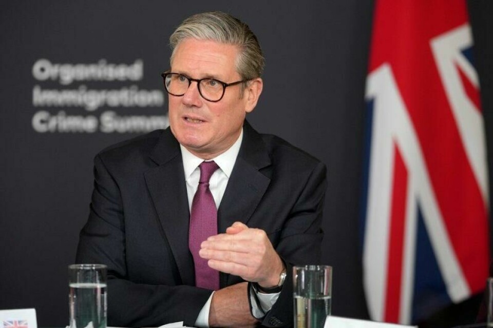– En ond handel. Slik beskrev Storbritannias statsminister Keir Starmer menneskesmuglingen da han åpnet et toppmøte om illegal immigrasjon mandag.