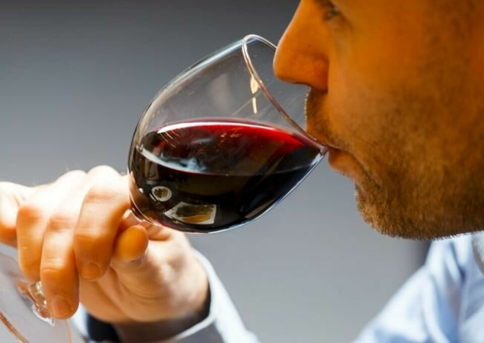 I 2017 viste tall fra SSB at nordmenn drakk 1,6 prosent mindre alkohol i årets første ni måneder sammenliknet med samme periode i 2016. Illustrasjonsfoto: Gorm Kallestad / NTB scanpix I 2017 viste tall fra SSB at nordmenn drakk 1,6 prosent mindre alkohol i årets første ni måneder sammenliknet med samme periode i 2016. Illustrasjonsfoto: Gorm Kallestad / NTB scanpix Foto: NTB scanpix