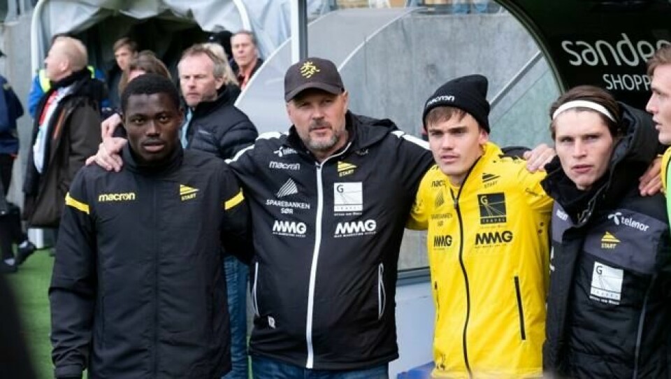Starts trener Kjetil Rekdal før 1 divisjons kampen mellom Start og Aalesund på Sør Arena. Starts trener Kjetil Rekdal før 1 divisjons kampen mellom Start og Aalesund på Sør Arena. Foto: Tor Erik Schrøder / NTB scanpix