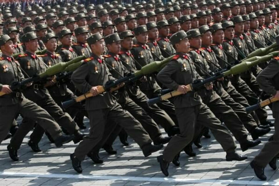 Nordkoreanske soldater marsjerte i 2012 for å markere at 100 år var gått siden landets første leder Kim Il-sung ble født. Ifølge USA er hundrevis av nordkoreanske soldater drept eller såret i den russiske Kursk-regionen.
