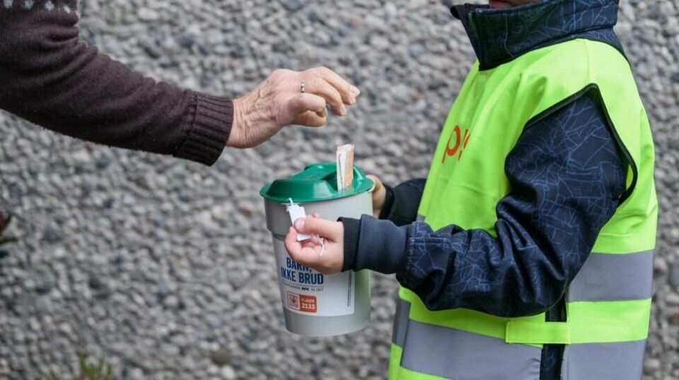 Ifølge de seks veldedige og frivillige organisasjonene ABC Nyheter har snakket med er det bare Redd Barna som merker en nedgang i antall faste givere. Til sammenligning har dyrevernorganisasjonen Noah og Greenpeace Norge økt. Bilde fra TV-aksjonen i 2021 – da gikk pengene til Plans arbeid for å bekjempe barneekteskap i fem land.