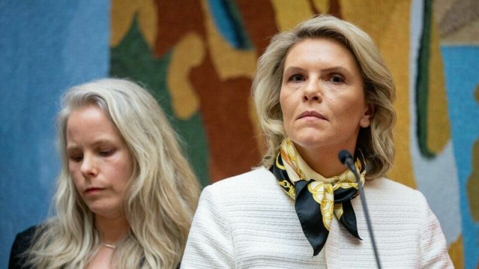 Oslo 20250306. Sylvi Listhaug (Frp) og Kirsti Bergstø (SV) under pressekonferanse sammen med de parlamentariske lederne på Stortinget etter samtalene om økonomisk støtte til Ukraina. Foto: Amanda Pedersen Giske / NTB