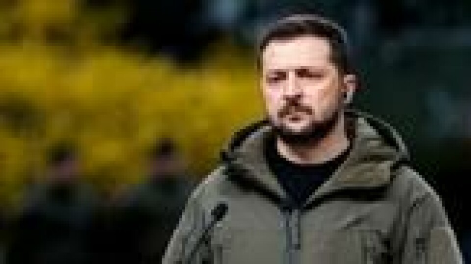 Ukrainas president Volodymyr Zelenskyj har bedt om å få tilsendt jagerfly flere ganger. Ukrainas president Volodymyr Zelenskyj har bedt om å få tilsendt jagerfly flere ganger. Foto: Michal Dyjuk / AP / NTB