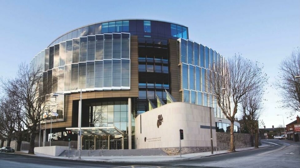 En norsk ingeniør måtte møte for retten her i Dublin District Court etter å ha tatt med seg en leiebil fra Irland til Norge for to år siden.
