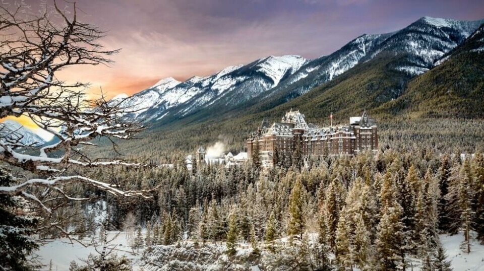 Flere hoteller rundt omkring i verden ryktes å være hjemsøkte. Her er ett av dem, Fairmont Banff Springs Hotel i Canada.