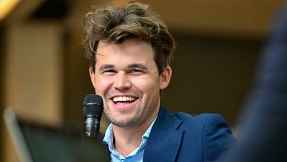 Magnus Carlsen er klar for kvartfinale i Paris.