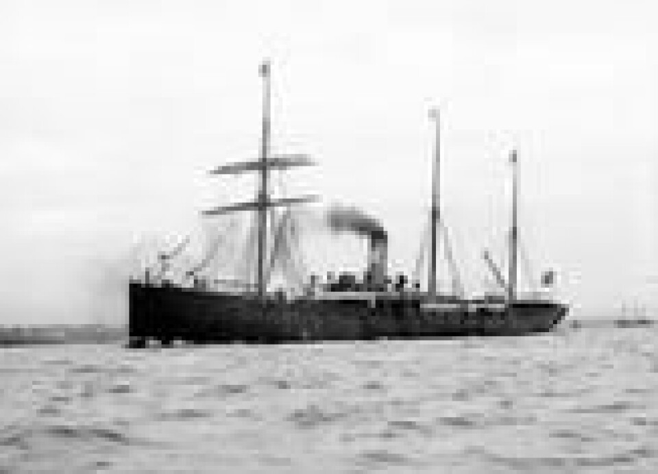 Sommeren 1904 gikk D/S Norge på grunn ved Rockall og sank i tykk tåke. 225 nordmenn mistet livet. Foto: Library of Congress. Sommeren 1904 gikk D/S Norge på grunn ved Rockall og sank i tykk tåke. 225 nordmenn mistet livet. Foto: Library of Congress.