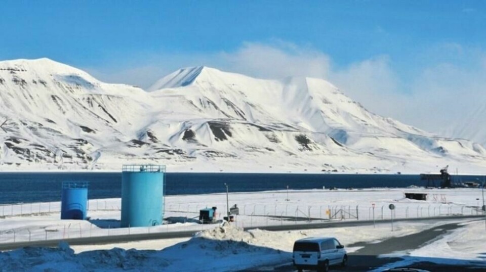 Søkkrik familie i krig med investorer over Svalbard-salg