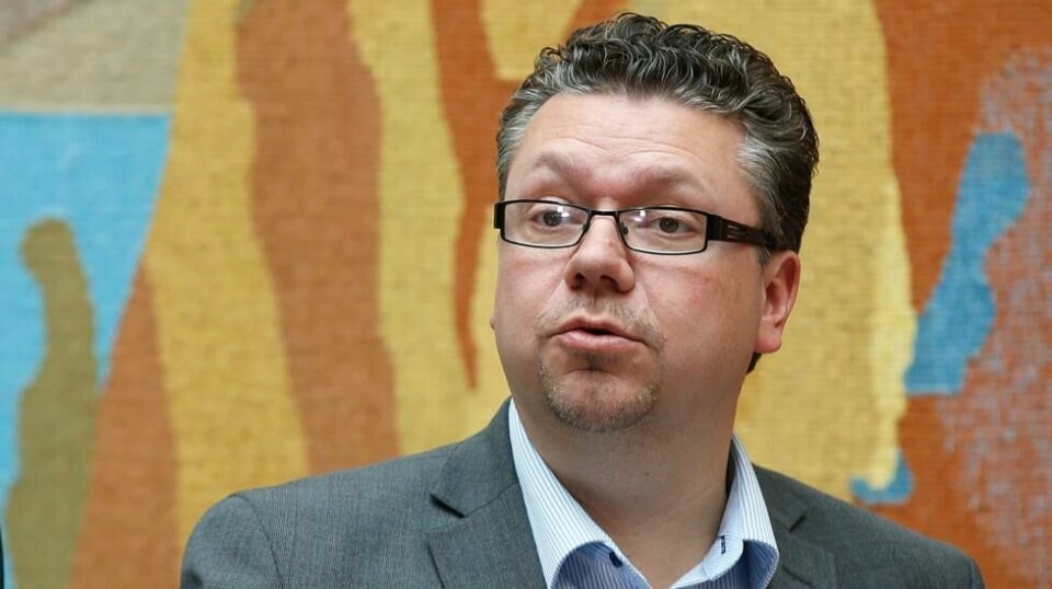 Ulf Leirstein (Frp) mener Norge må ta avstand fra barneekteskap.