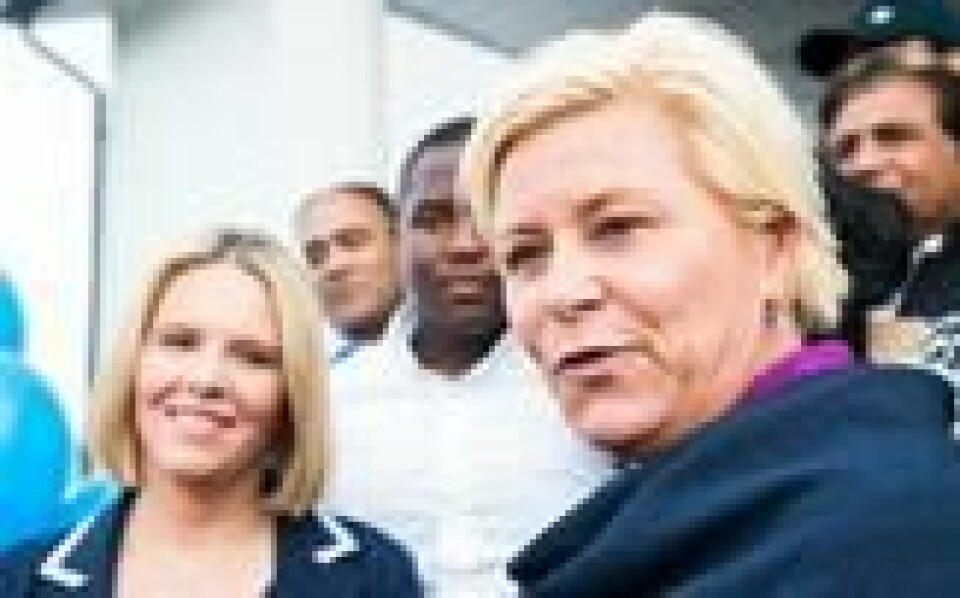 Innvandrings- og integreringsminister Sylvi Listhaug (t.v.) og Frp-leder Siv Jensen. Innvandrings- og integreringsminister Sylvi Listhaug (t.v.) og Frp-leder Siv Jensen. Foto: Håkon Mosvold Larsen / NTB scanpix
