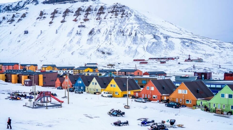 En franskmann er dømt til 20 dagers fengsel etter en ferietur på Svalbard nå i april. Foto: Ole Berg-Rusten / NTB