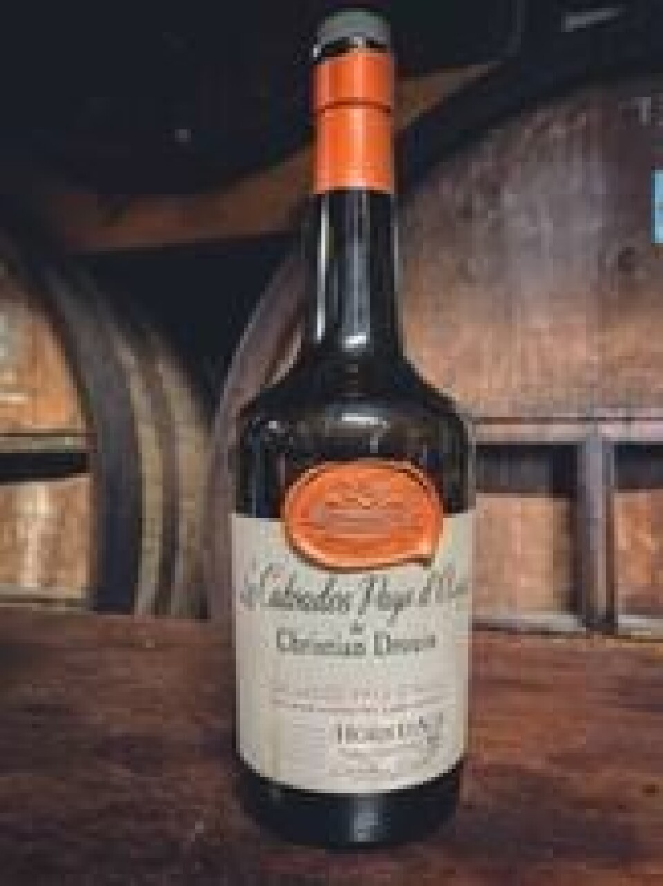 Du finner en god flaske Calvados eller tre hvor som helst i området. Du finner en god flaske Calvados eller tre hvor som helst i området. Foto: Charlotte Molstad