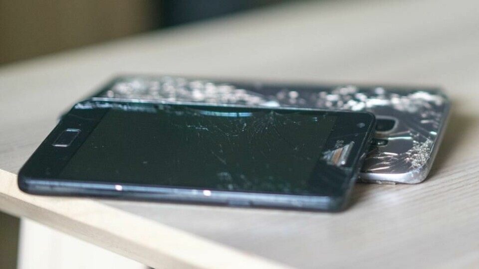Selger må kunne bevise at det ikke er hens ansvar at for eksempel en mobiltelefon ikke fungerer i løpet av de to første årene etter salget. Selger må kunne bevise at det ikke er hens ansvar at for eksempel en mobiltelefon ikke fungerer i løpet av de to første årene etter salget. Foto: Fremtind