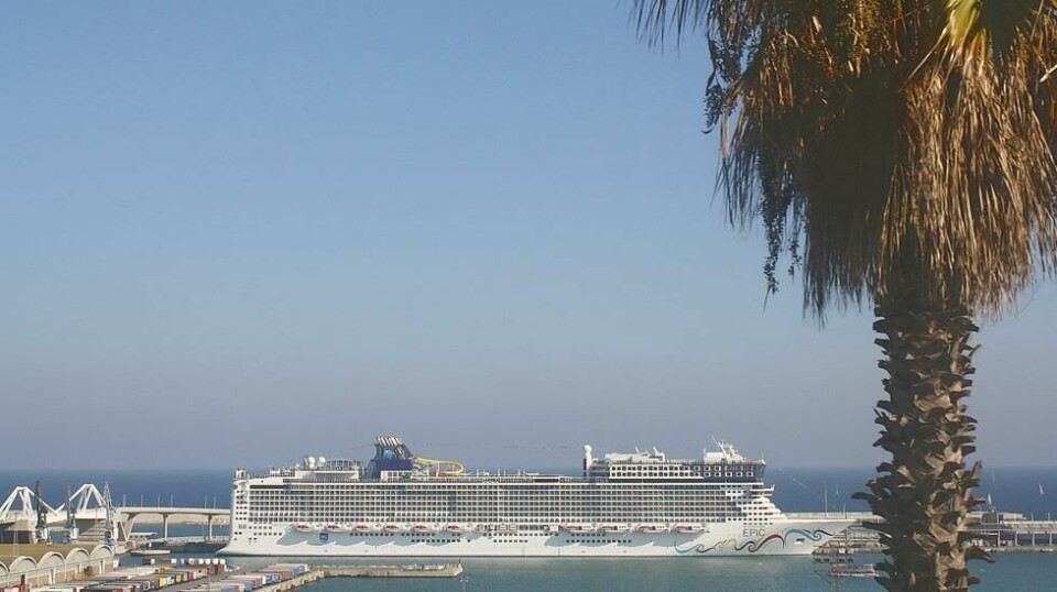 Ferskvannskrise i Barcelona - cruiseskipene får ikke lenger vannforsyninger når de ligger i havn.