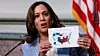 USAs visepresident Kamala Harris er en sterk forkjemper for kvinners rettigheter til abort. REUTERS/Evelyn Hockstein/File Photo Foto: NTB