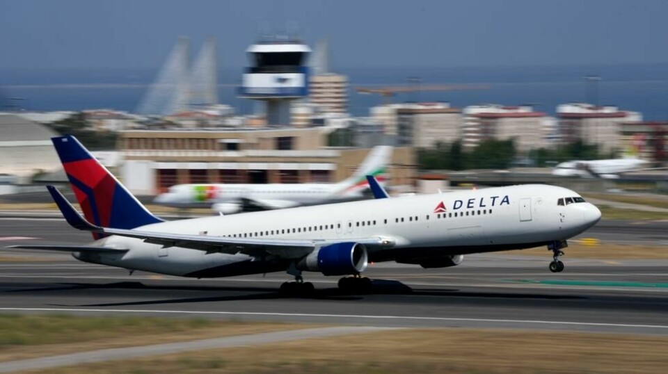 Et Delta Air Lines-fly måtte nødlande som følge av trykkproblemer i kabinen. Flere av passasjerene opplevde at det rant blod fra ører og nese. Flyet på bildet er ikke det aktuelle flyet.