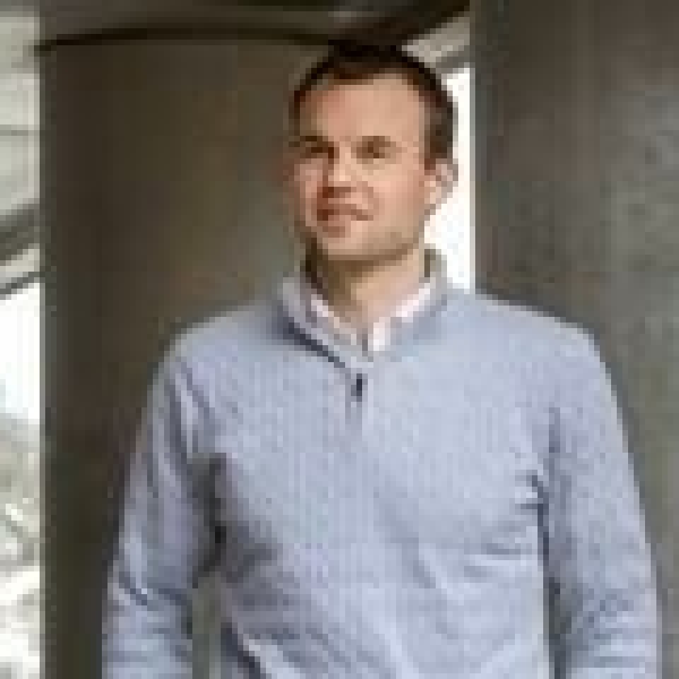INNENLANDS BARNEMINISTER: Barne- og familieminister Kjell Ingolf Ropstad (KrF) er minister for norske barn så lenge de er i Norge. INNENLANDS BARNEMINISTER: Barne- og familieminister Kjell Ingolf Ropstad (KrF) er minister for norske barn så lenge de er i Norge. Foto: Gorm Kallestad / NTB scanpix