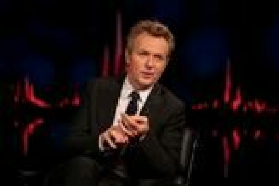 Fredrik Skavlan forteller sin versjon om episoden hvor han ber Marit Bjørgen vise musklene på TV. Fredrik Skavlan forteller sin versjon om episoden hvor han ber Marit Bjørgen vise musklene på TV. Foto: Thomas Reisæter