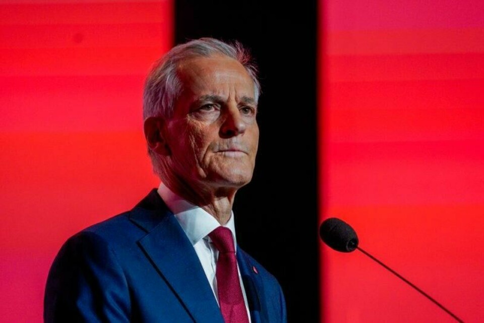 Statsminister Jonas Gahr Støre (Ap) er klar for debatt om generell bevæpning av politiet i Norge.