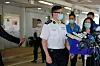 I august fersket marinepolitiet i Hongkong en gruppe demonstranter på rømmen i en båt etter å ha fått kriminelle siktelser mot seg i forbindelse med opprør i byen. En av barnebøkene skal ifølge aktor handle om denne hendelsen. Foto: Kin Cheung / AP / NTB