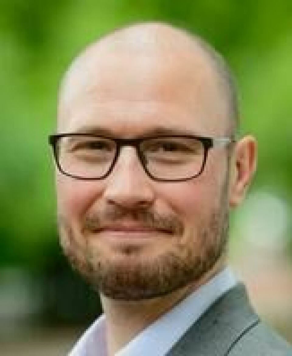 Vi har altfor lenge hatt en tanke om at er du syk og strever, er det beste du kan gjøre å hvile og slippe belastninger på jobb, mener Håkon Kongsrud Skard. Vi har altfor lenge hatt en tanke om at er du syk og strever, er det beste du kan gjøre å hvile og slippe belastninger på jobb, mener Håkon Kongsrud Skard. Foto: Norsk Psykologforening