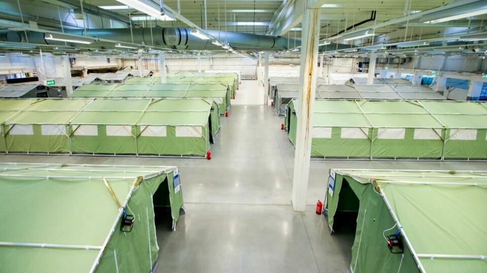 Teltleiren i det tidligere Smart Club-bygget ved Råde i Østfold.