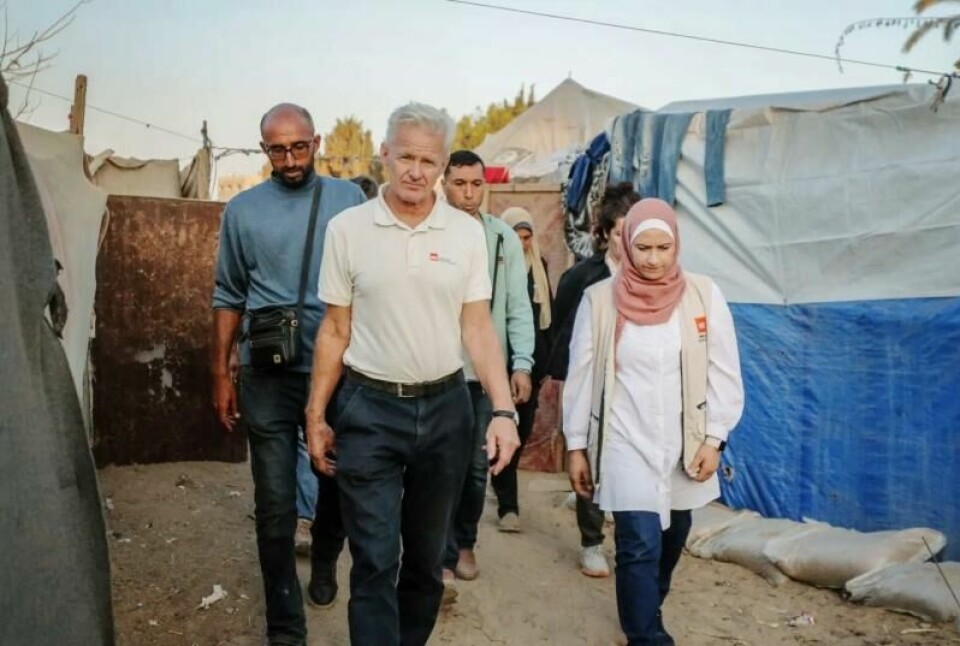 Flyktninghjelpens generalsekretær Jan Egeland på besøk i Gaza by i fjor. Flyktninghjelpens generalsekretær Jan Egeland på besøk i Gaza by i fjor. Foto: Amjad Al Fayoumi / Flyktninghjelpen