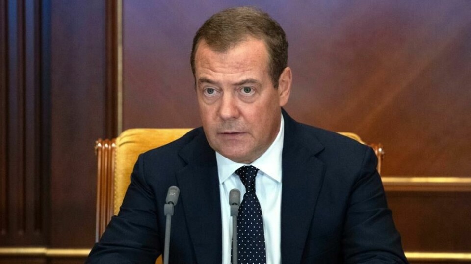 Dimitrij Medvedev, som tidligere ble ansett av Vesten som en reformvennlig liberaler, har de siste årene blitt mer og mer høylytt og ekstrem i sine uttalelser om Russlands invasjon i Ukraina.