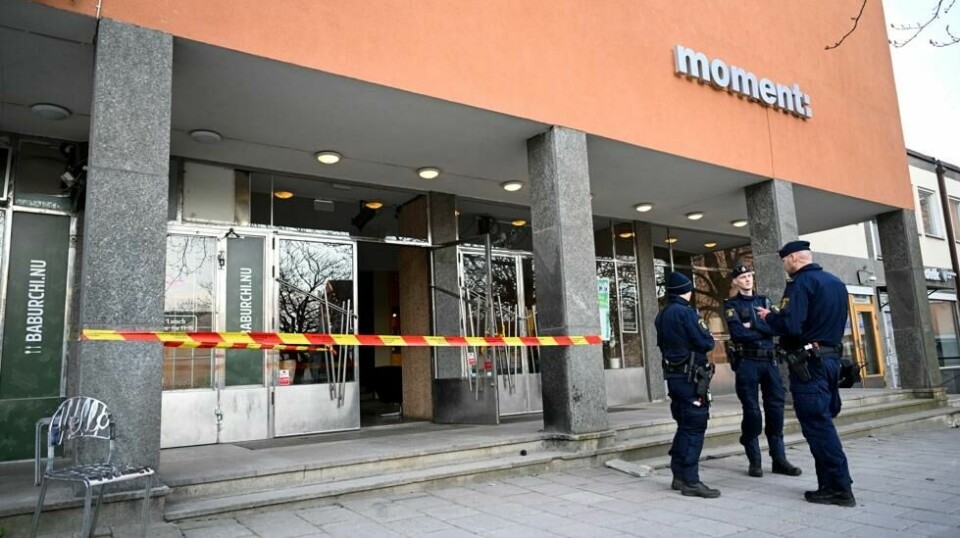 Nødetatene. er på stedet i Gubbängen etter alarm om voldshendelse.