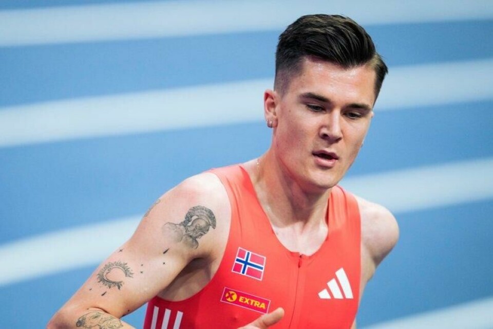 Jakob Asserson Ingebrigtsen vant gull på 3000 meter i innendørs-EM. Her fra lørdagens kvalifisering.
