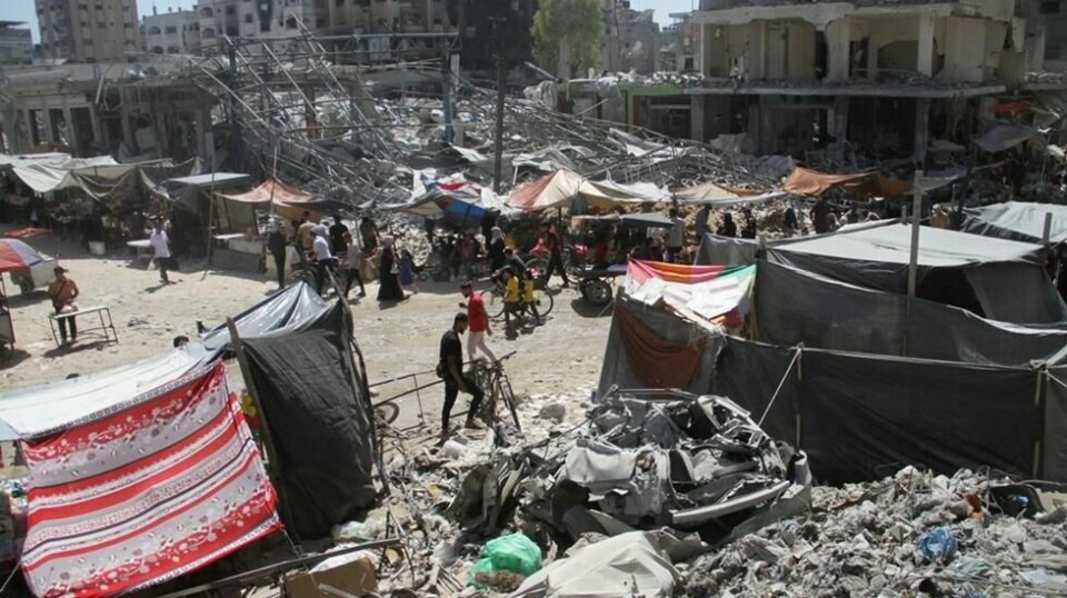 «De miljømessige konsekvensene av krigen i Gaza er uten sidestykke. Vurderingen avslører at samfunnet utsettes for raskt voksende jord-, vann- og luftforurensning, samt risiko for irreversibel skade på dets naturlige økosystemer», skriver Karen Landmark i Grid. Bildet er av ødeleggelsene i Jabalia på Gaza-stripen og er tatt 19. juni 2024.