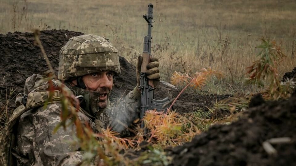 En ukrainsk soldat under en øvelse i Donetsk tidligere i november.