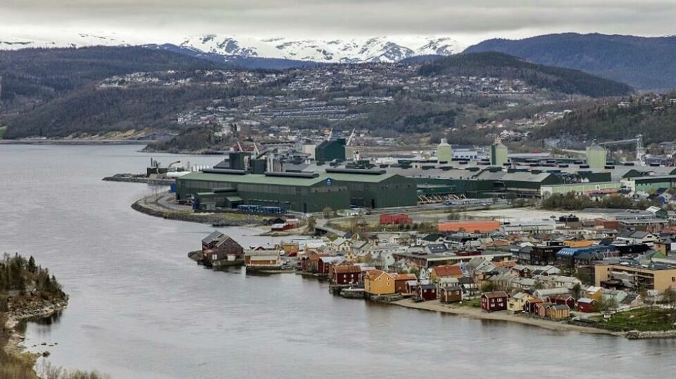 OPPRINNELSESGARANTIER: Alcoa, her med sitt aluminiumsverk i Mosjøen, har akkurat kjøpt vindkraft i 15 år i tillegg til sin vannkraft. Men er ikke godkjent som fornybar energiforbruker etter EUs ordning med opprinnelsesgarantier.