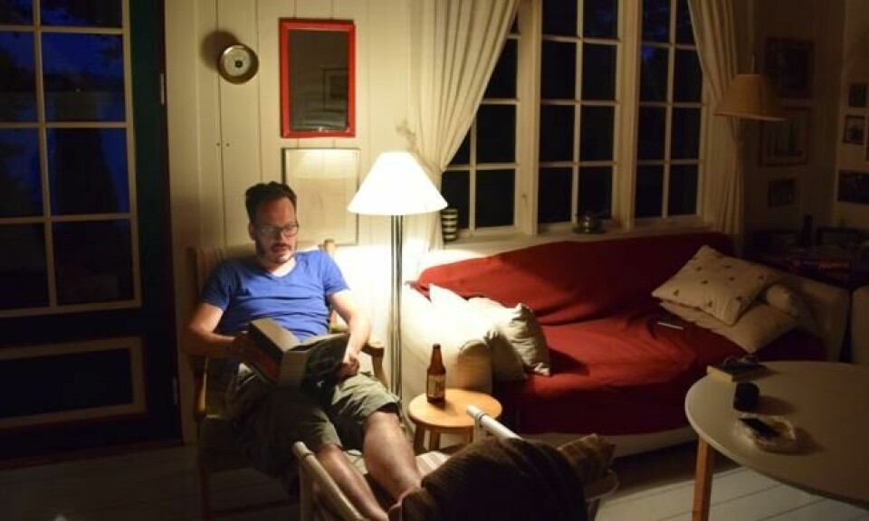 – Jeg har det veldig bra i dag, men uten alle disse tiltakene og teknikkene så ville jeg nok fremdeles vært deprimert i ny og ne, forteller Kristian Hall. Foto: Kirsten Eidsaa Hall – Jeg har det veldig bra i dag, men uten alle disse tiltakene og teknikkene så ville jeg nok fremdeles vært deprimert i ny og ne, forteller Kristian Hall. Foto: Kirsten Eidsaa Hall
