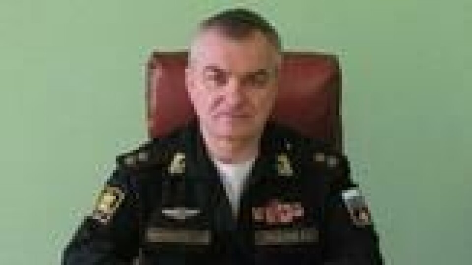Viseadmiral Viktor Sokolov (60) har tjenestegjort i stillehavs- og nordflåtene. Siden 17. januar 2020 har han ledet det russiske Sjøforsvarsakademiet. (Foto: Forsvarsepartementet i Russland) Viseadmiral Viktor Sokolov (60) har tjenestegjort i stillehavs- og nordflåtene. Siden 17. januar 2020 har han ledet det russiske Sjøforsvarsakademiet. (Foto: Forsvarsepartementet i Russland)