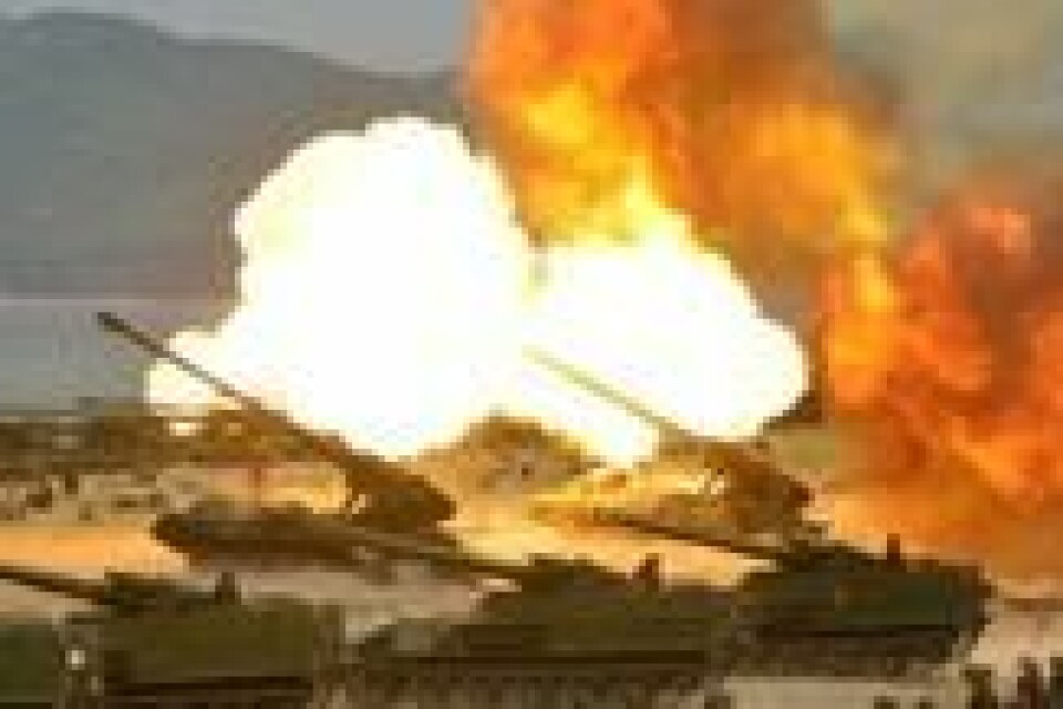 Fra Nord-Koreas «største artilleriøvelse noen gang» i forbindelse med 85-årsjubileet til landets hær. Arkivfoto fra april: Scanpix/Reuters. Fra Nord-Koreas «største artilleriøvelse noen gang» i forbindelse med 85-årsjubileet til landets hær. Arkivfoto fra april: Scanpix/Reuters.